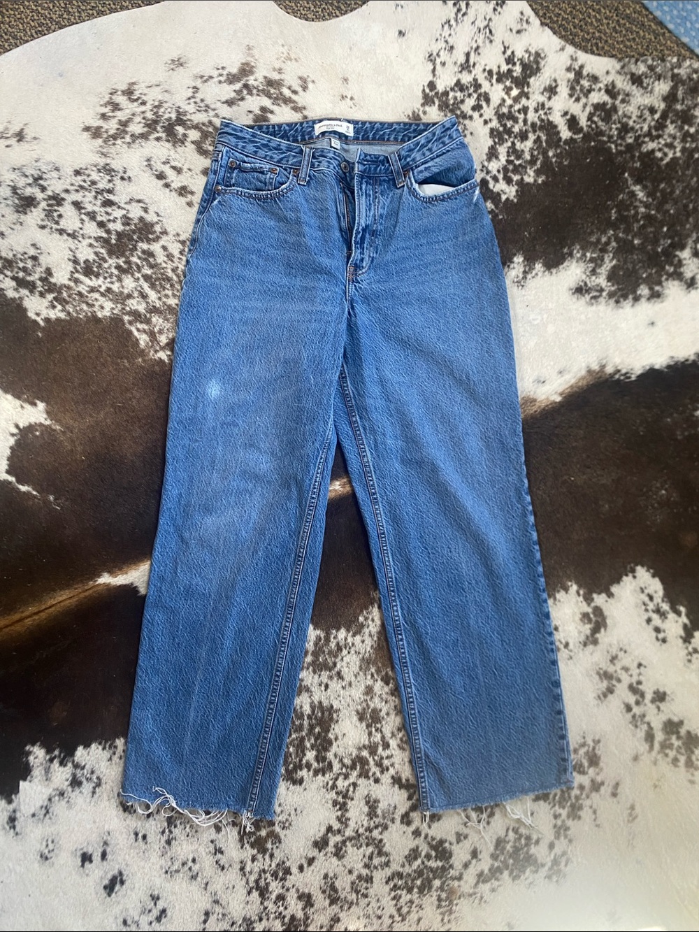Abercrombie & Fitch Classic Straight-Leg Medium Blue Jeans